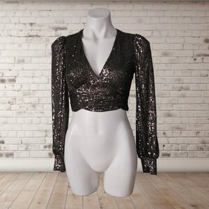Sincerely Jules Sequin Ruched Crop Blouse Small